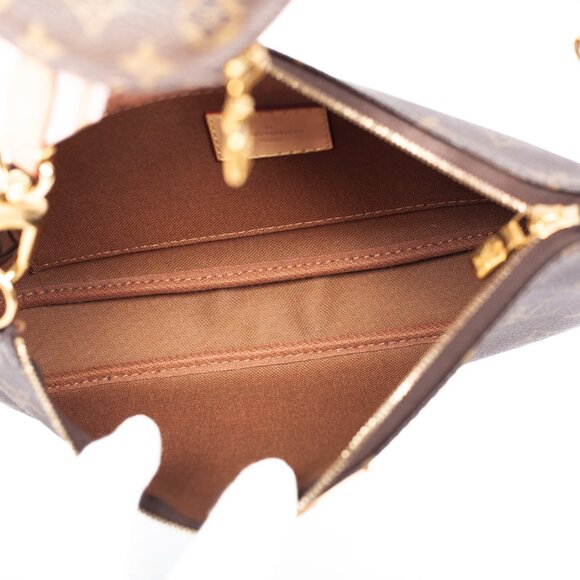 Authentic Louis Vuitton Multi Pochette Accessoires Crossbody Bag - Picture 4 of 9